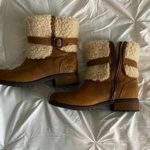Ugg Suede Sheepskin  Chestnut Tan Winter